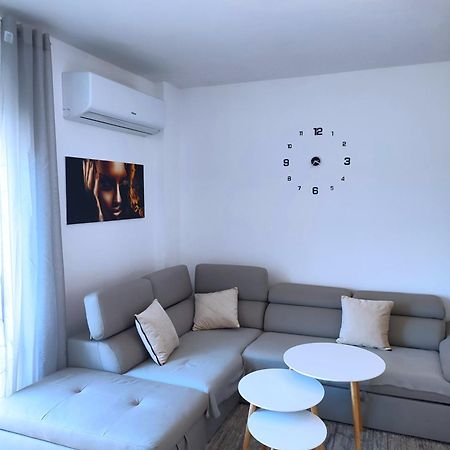Sabi Apartment Golem Qerret Экстерьер фото